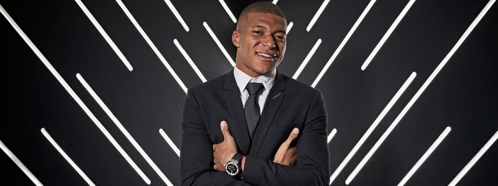 Leia mais sobre o artigo Kylian Mbappé se junta ao Pelé na família Hublot