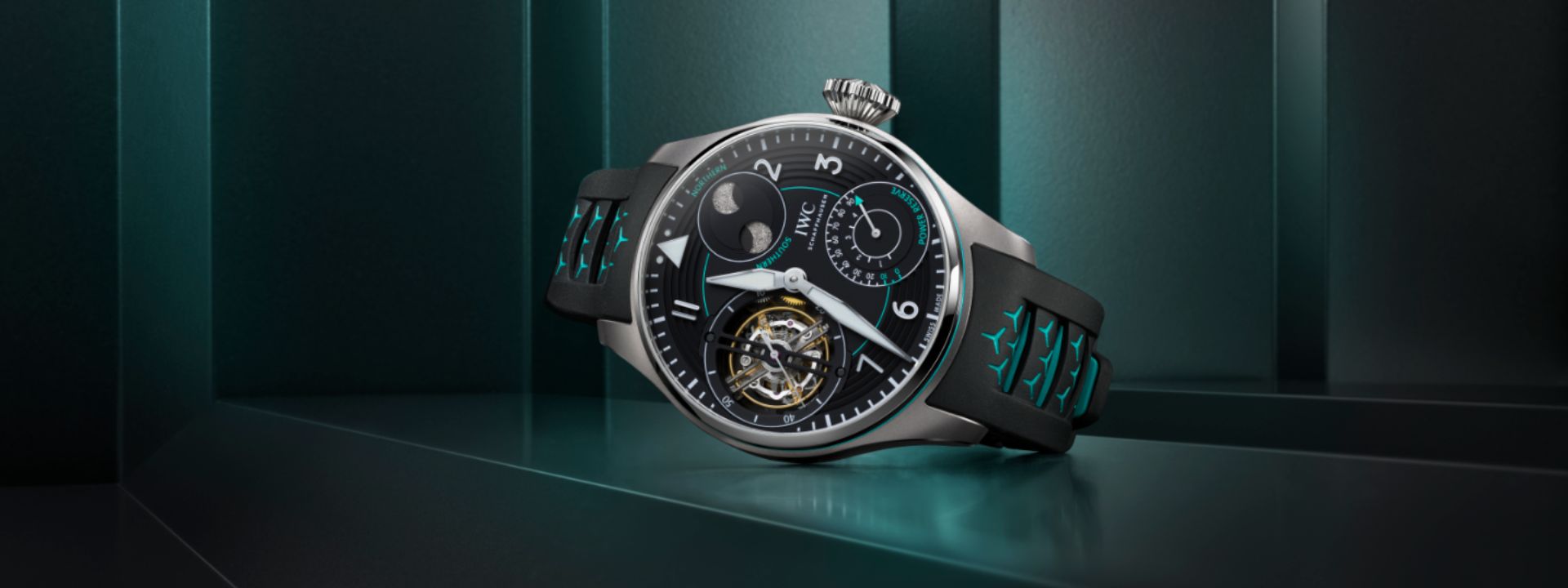 Leia mais sobre o artigo IWC Schaffhausen lança Big Pilot Constant – Force Tourbillon Edição ” AMG ONE OWNERS “