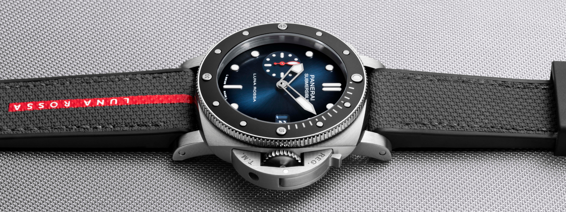 Leia mais sobre o artigo Submersible Luna Rossa PAM01565