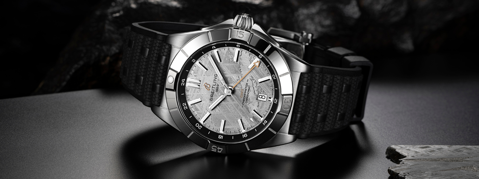 Leia mais sobre o artigo Breitling apresenta os relógios Erling Haaland Signature Chronomat – Um ícone com poder de estrelas