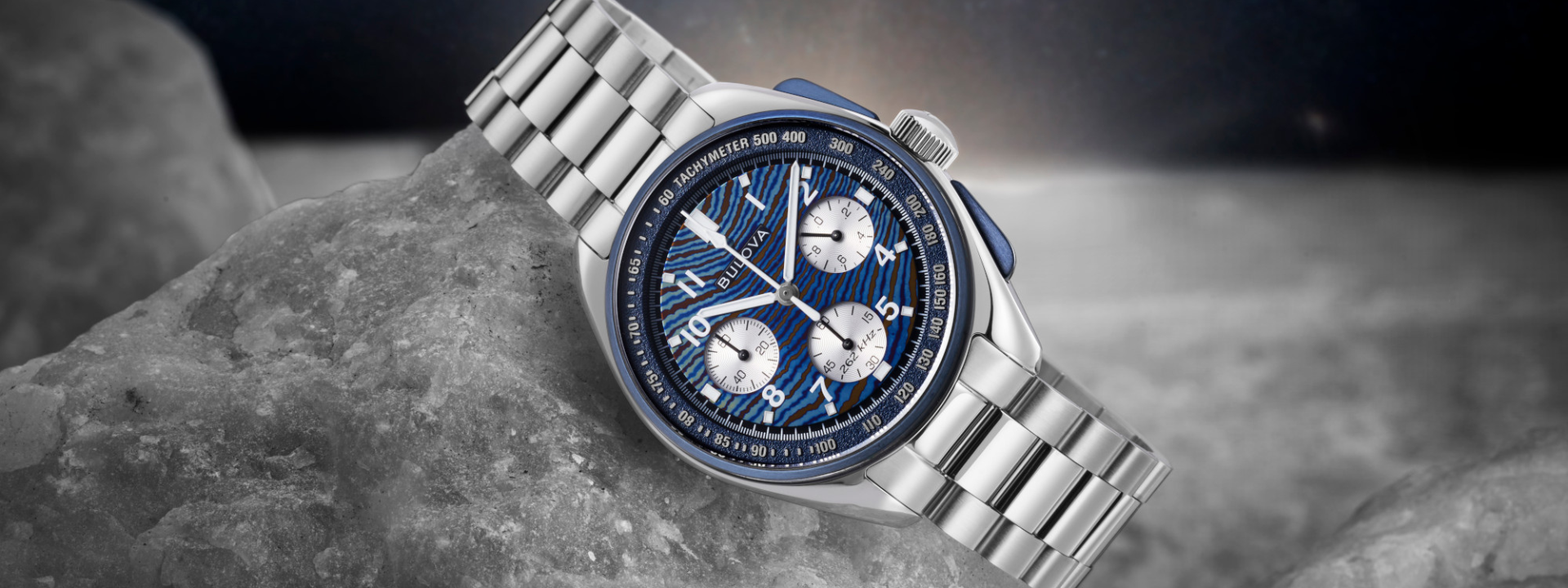 Leia mais sobre o artigo Bulova celebra 150 anos com edição limitada do Lunar Pilot em parceria com Thiago Rosinhole